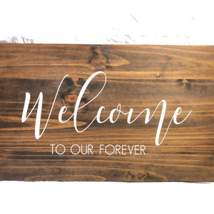 Farmhouse 'Welcome' Sign with Easel