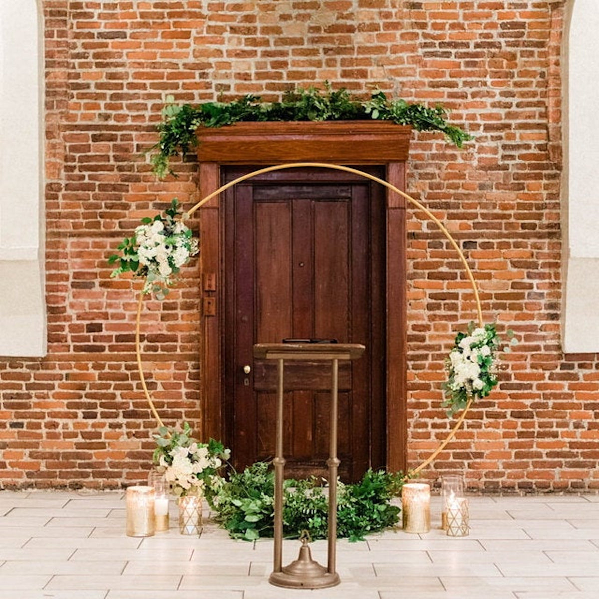 Modern GoldCoated Round Wedding Arch // PARTY WEDDING EVENT RENTAL