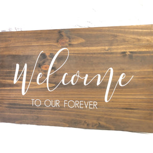 Farmhouse 'Welcome' Sign with Easel